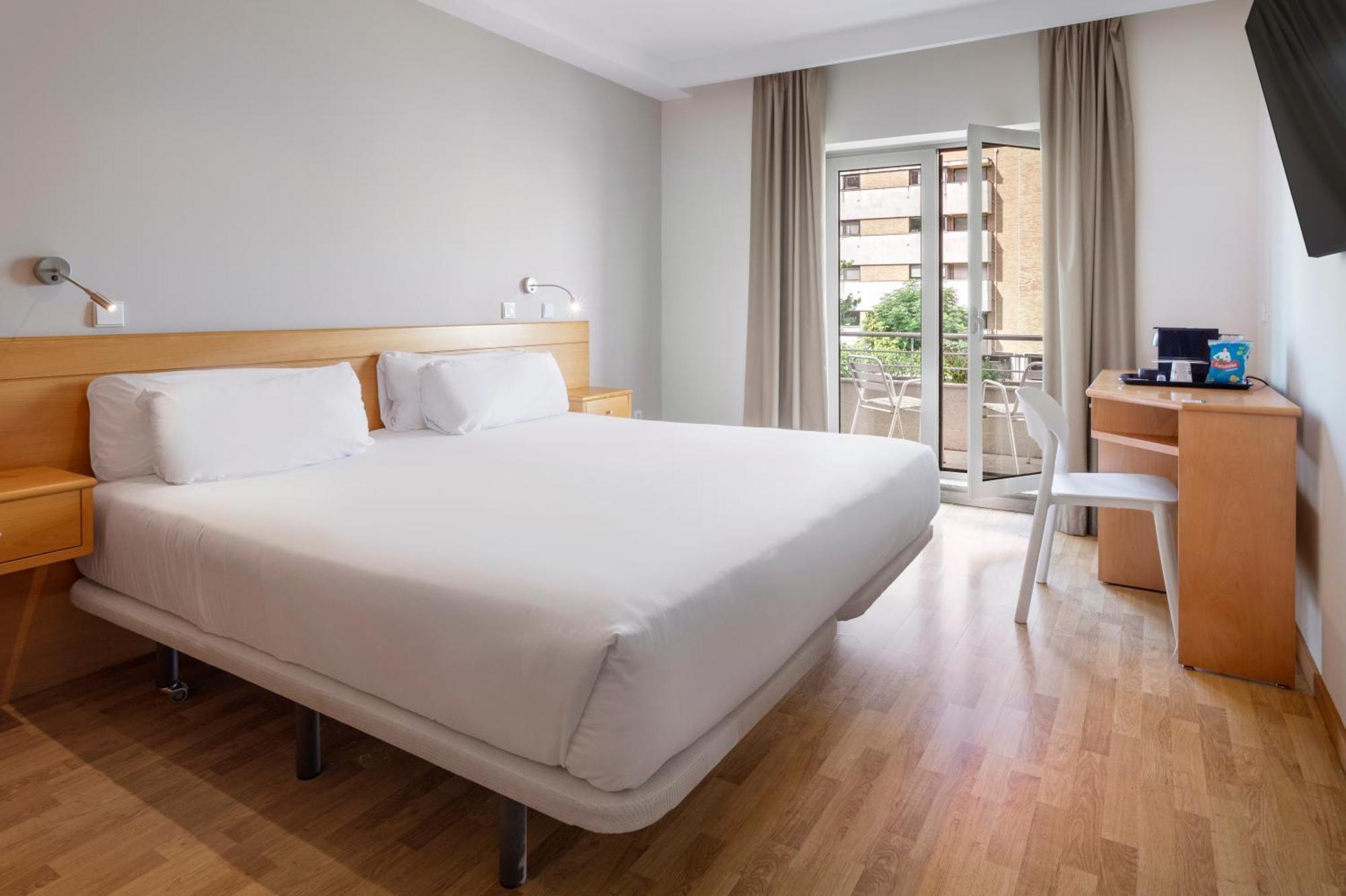 B&B Hotel Braga Lamacaes Экстерьер фото